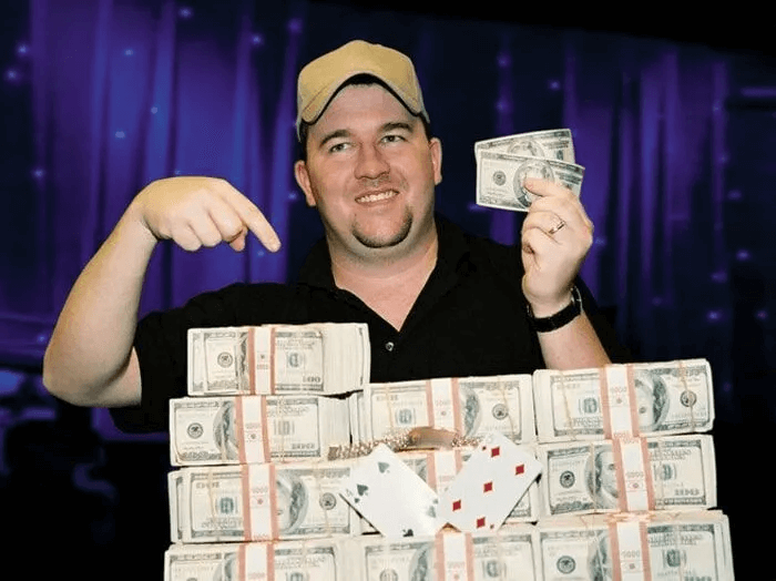 Выигрыш Криса Манимейкера на WSOP 2003.