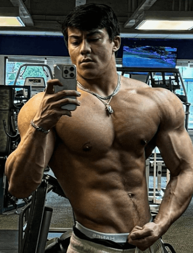 Из спортзала в стримерское кресло: кейс Togi